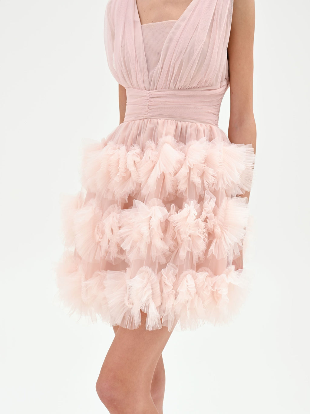 Vestido corto rosa palo con falda